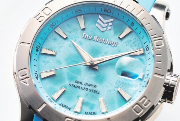 素材＆造形からは精悍な印象が漂う