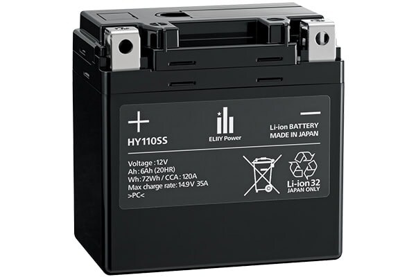 軽量、コンパクトで信頼性が高く、低温時でも高い始動性を維持してくれるELIIY Power製のリチウムイオンバッテリーを採用