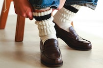 【奥田民生×タビオ コラボ】名曲「イージュー★ライダー」MV着用ソックスが30年の時を経て復刻！