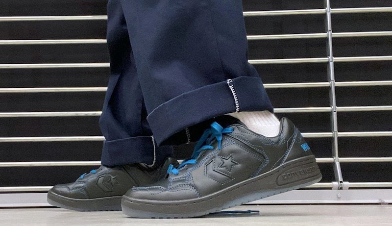 【コンバースの伝説再来】波状ステッチ＆黒レザーのムーディな一足「WEAPON」×ウィンダンシーをエディターが試し履き