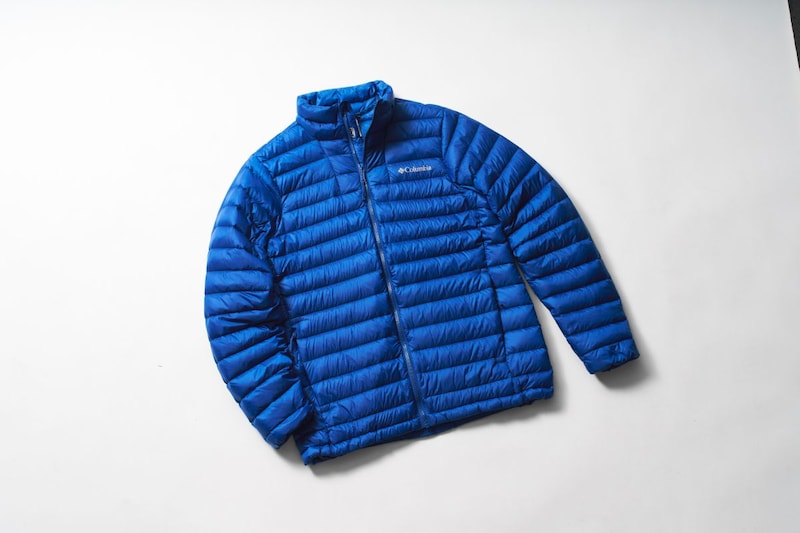 コロンビア　コアライトダウンジャケット