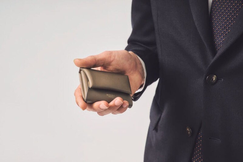 手のひらにすっぽり