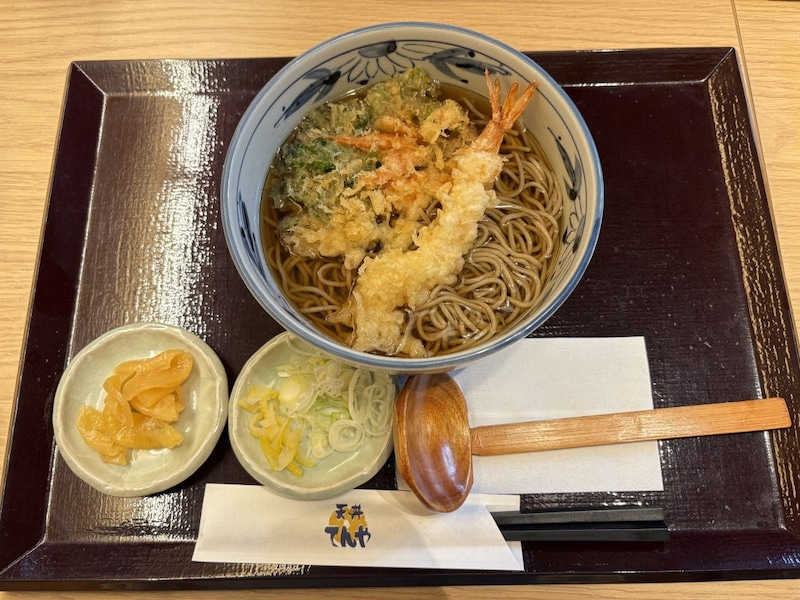 てんや　姫甘えびとわさび菜のかき揚げそば