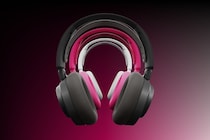 【50時間バッテリーはバケモノ級】充電のストレス激減！スティールシリーズの「第2世代ヘッドセット」が死角なしの完成度