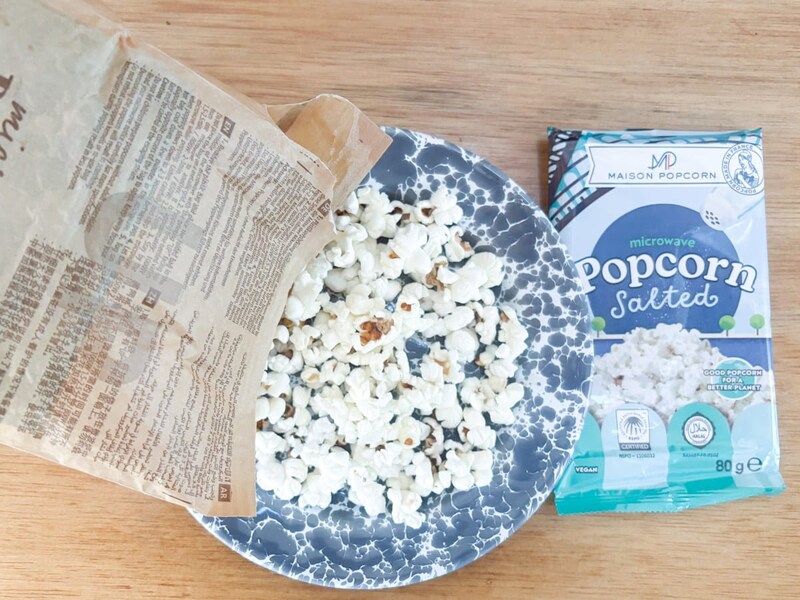 パッケージには500wで約3分とありますが、まだまだ完全燃焼していないようなので10秒追加を3回繰り返しました