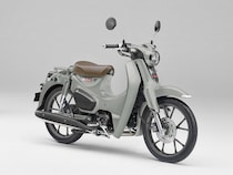 【一番豪華なカブが新色で登場】初代「C100」の魂を継ぐ最新モデル！スーパーカブC125の新色は、街に溶け込む都会派カラー