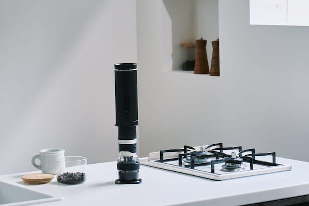 全自動コーヒーメーカー「REVONIA」が、新しいモノや体験を応援購⼊できるMakuakeで先行予約開始となりました