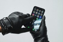 【U1万円】ホーウィン社の革ベルトが6930円!? ドレステリアの羊革手袋も…「素材が豪華すぎ」なコスパ傑作4選