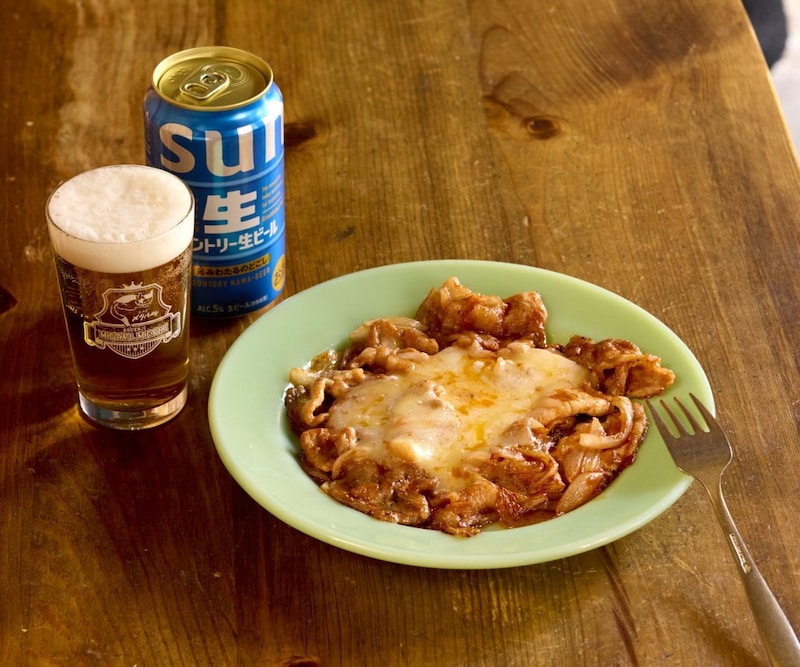 「サントリー生ビール」に合う肉つまみ「チーズポークチャップサイドダウン」