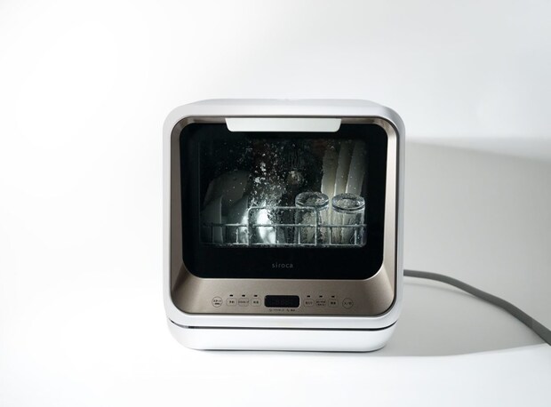 洗浄中の様子が見える窓付き