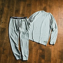 【部屋着のまま外遊びへ】L.L.Beanの高機能インナーがガチで買い。天然×化学の“いいとこ取り”で別次元に快適だった