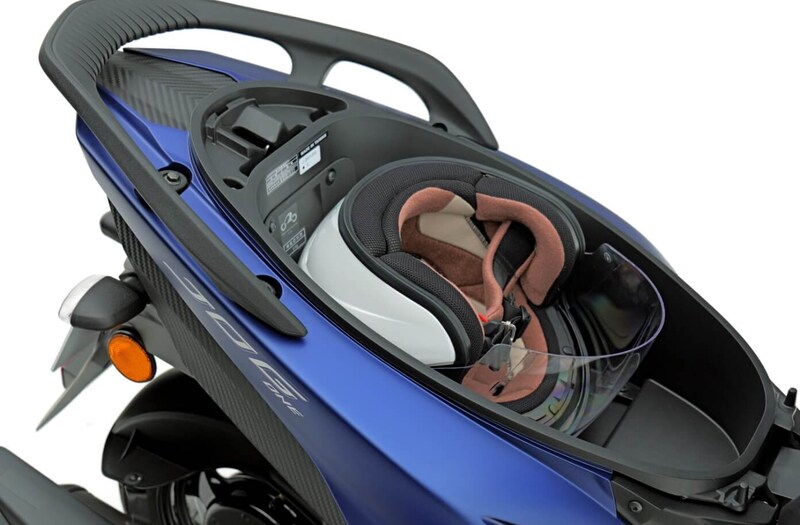 シート下には容量約21.3Lの収納スペース