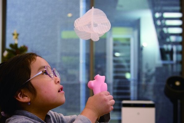 メガハウス
ブタミントン　「ラケットを鳴らして羽根を飛ばそう！」