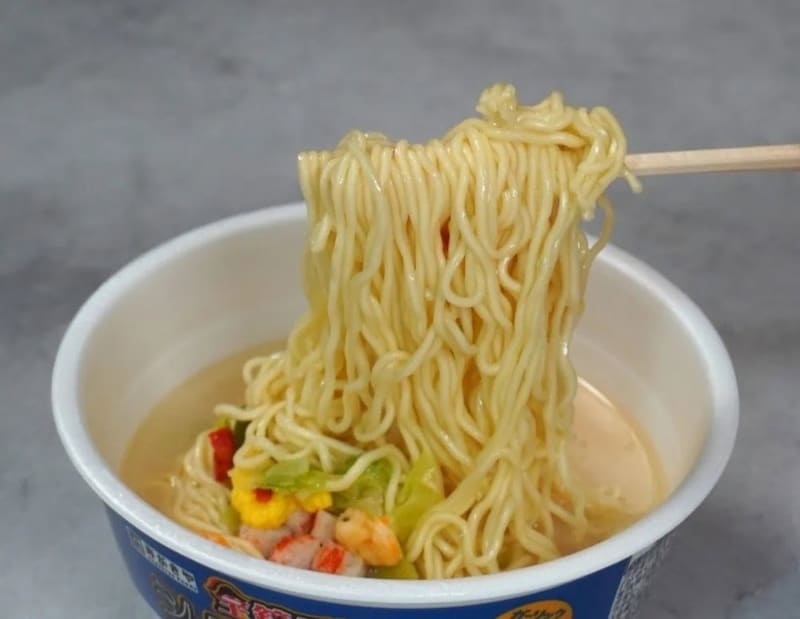 「セブンで即買い必至」マニア驚愕のカップ麺、“これ反則級”399円スイーツ…ほか【コンビニグルメの人気記事ランキングベスト3】(2026年1月版)
