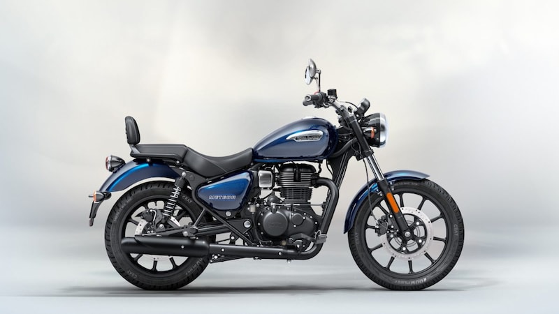 「ステラシリーズ」のマリンブルーカラー