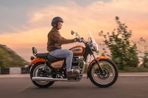 【争奪戦必至バイク】70万円以下からの極上級、ロイヤルエンフィールド「メテオ350」が大幅進化！日本限定50台の特別仕様車も