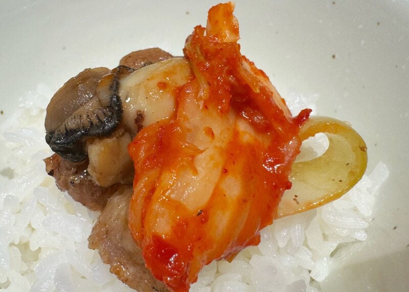 キムチを足して超絶旨辛アレンジ