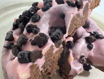 【ザクザク食感の限界突破】ファミマに“ブラックサンダー”が襲来！ご当地限定が全国で買える「禁断の11種」のイチオシを実食レポ