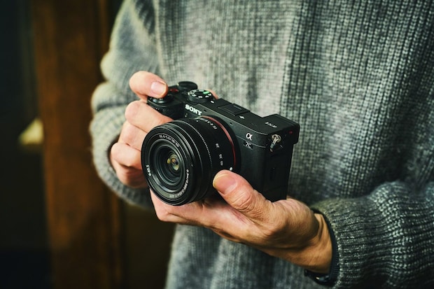 ソニー α7C II ズームレンズキット ￥339,900（ソニーストア）