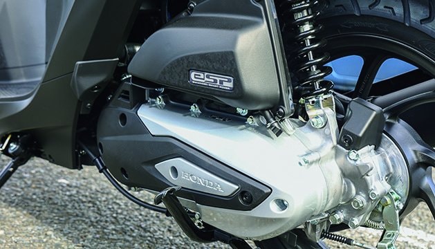 ホンダ ディオ110 ライト　「扱いやすい新基準エンジン」