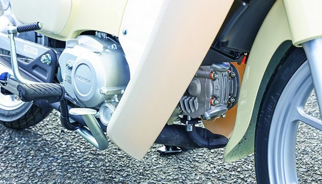 ホンダ スーパーカブ110 ライト　「力強さと扱いやすさが向上」