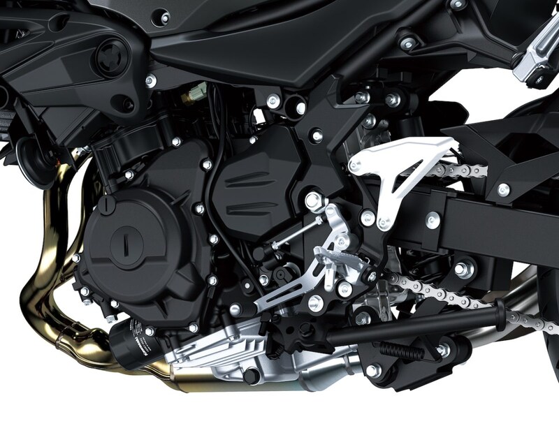 低中回転域では余裕のあるトルクで軽快な加速を実現し、高回転域ではスムーズにスピードを乗せるパワーを発揮する451cc水冷4ストローク並列2気筒エンジン