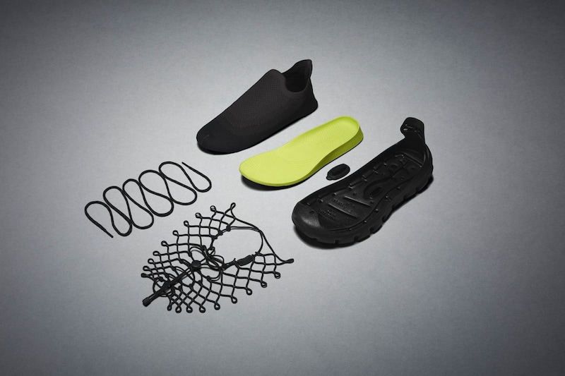 素材選びから構造まで、靴全体が循環型デザインを前提として設計されているのが特徴