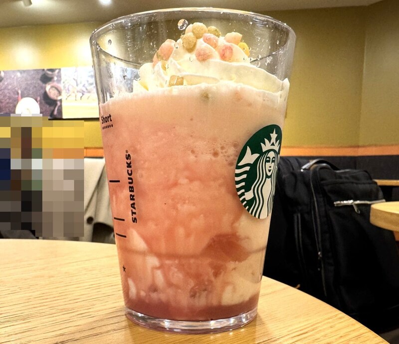 スターバックスコーヒー「ひなまつり フラペチーノ ショートサイズ
」￥650（Short）