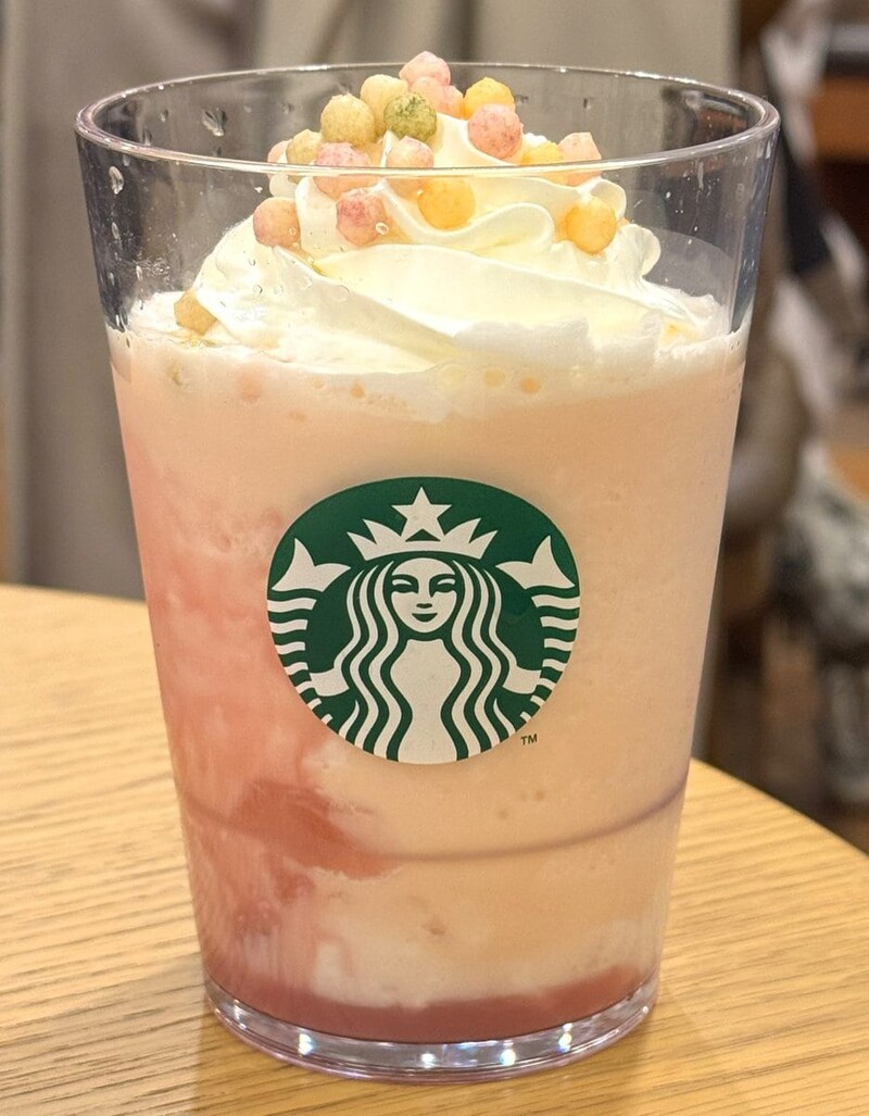 スターバックスコーヒー「ひなまつり フラペチーノ ショートサイズ
」￥650（Short）
