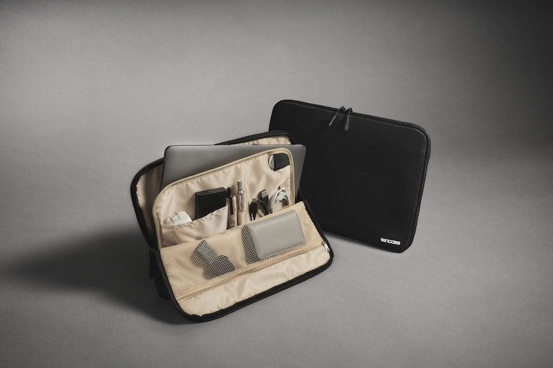 Incase［インケース］
収納上手になれる！マルチケース