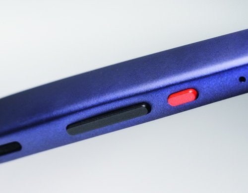 XREAL XREAL 1S　「テンプル部で操作」