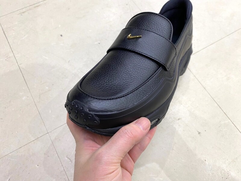 ナイキ ウィメンズ エア マックス フェノメナ