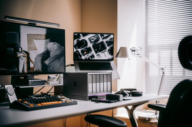 リンクと自動生成されたパスワードで閲覧やダウンロードすることが可能です