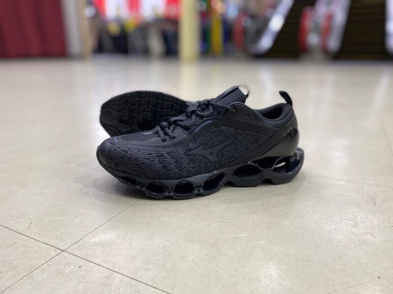 MIZUNO WAVE PROPHECY 13.2