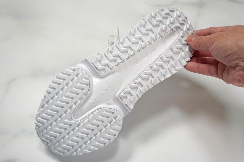 ワークマン「マンダムフライギアドライランチャー」のアウトソール