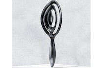 【鼻毛の“にょろっ”は即アウト】プロ直伝！第一印象を劇的に良くする「大人の身だしなみケア」3選