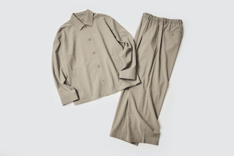 紳士 乾きやすいブルゾン グレイッシュブラウン ¥6,990
紳士 乾きやすいワンタックワイドパンツ グレイッシュブラウン ¥4,990