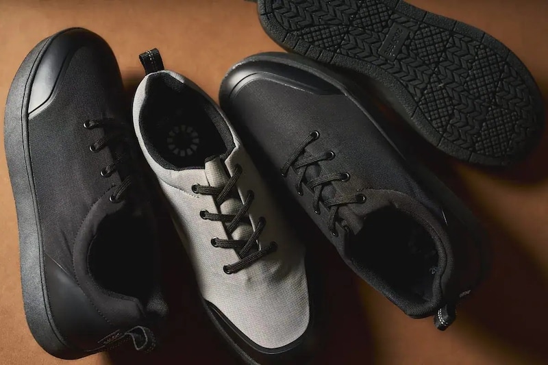第1位　【ワークマンの凄すぎるスニーカー】雨でも無敵！「蒸れない・滑らない」2500円の防水シューズをスタイリストが徹底解説
