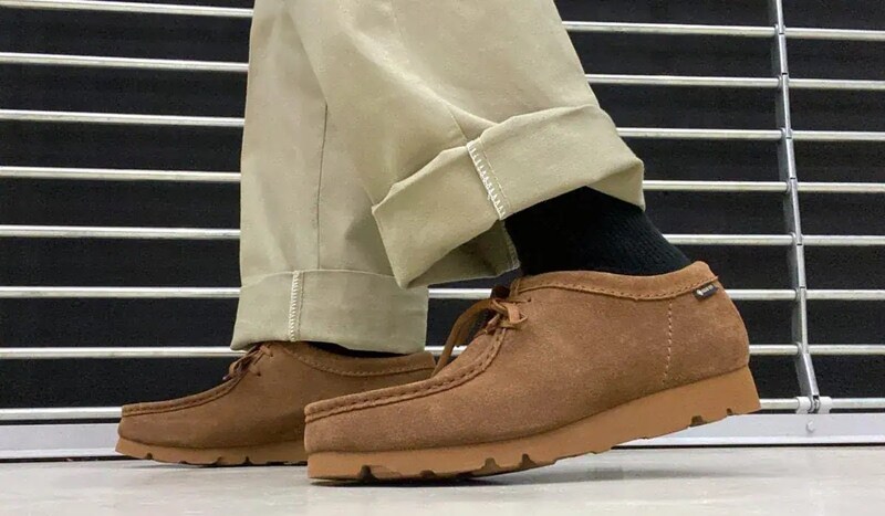 第3位　【クラークス】雨でも雪でも履ける万能レザー靴！ゴアテックス搭載で進化した傑作「ワラビー GTX」をエディターが試し履き