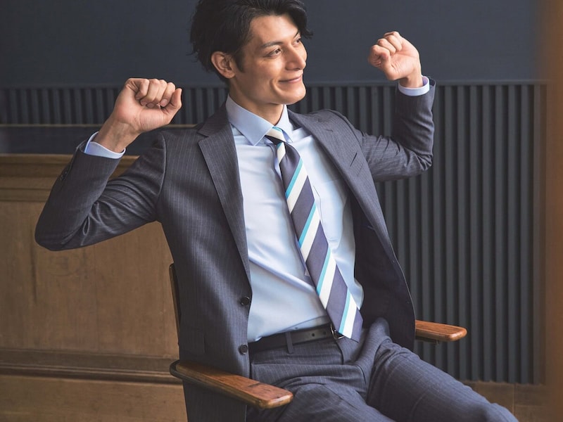 【着るだけで疲労回復!?】“肩苦しくない”スーツから血行促進の革靴まで！働き世代を救う「最強のビジネスウェア」4選を徹底解説
