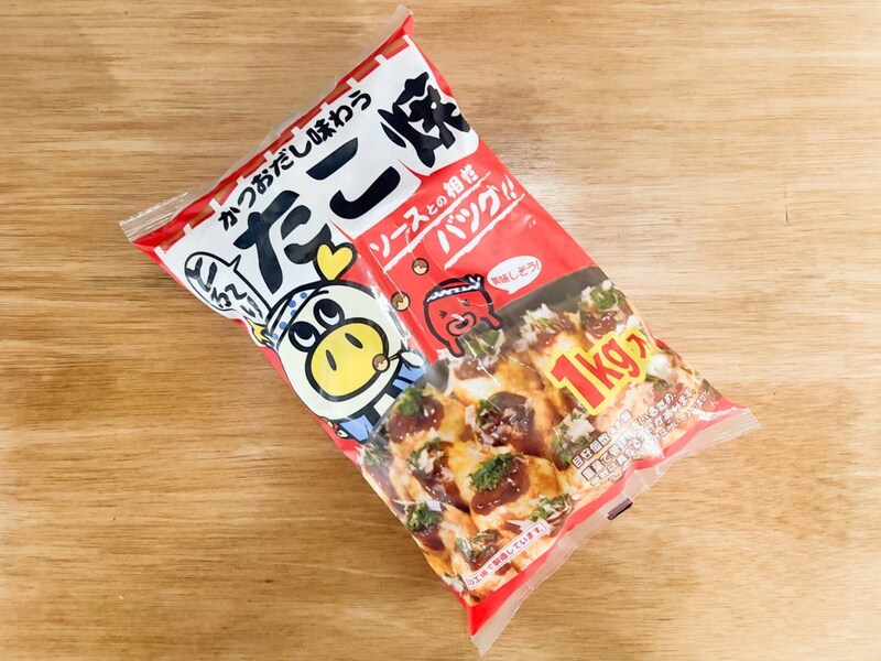 ロピアのたこ焼きも業務スーパーのたこ焼きと同じくひと袋1kg入りで税込価格は658円