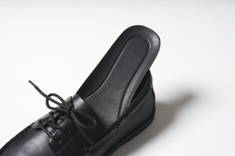 抗菌防臭対応のオリジナルインソールを採用