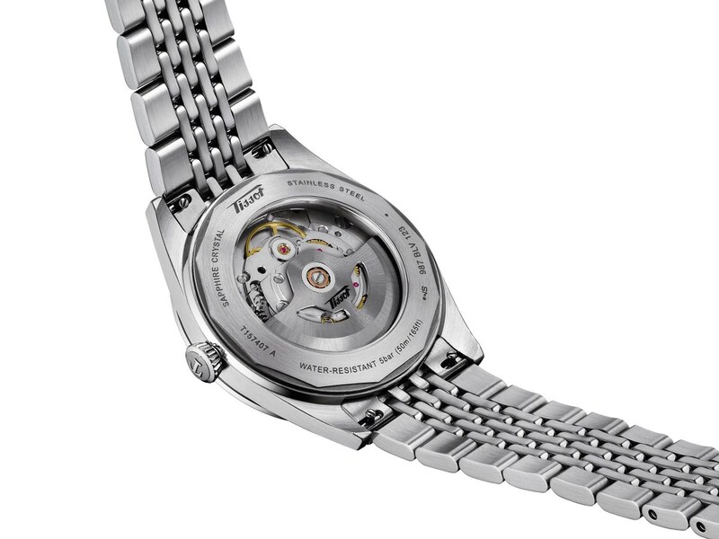 シースルーのケースバック