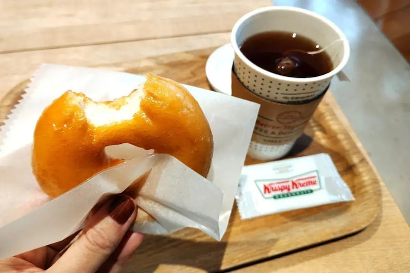 「大量閉店→V字回復」クリスピー・クリームの真相、ロッテとゼッテ“新旧バーガー”食べ比べ、BAKEヒット連発の謎…ほか【企業インタビューの人気記事ランキングベスト3】（2026年2月版）