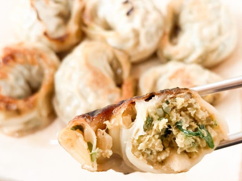 具材の味付けが絶妙なのでタレをつけなくても十分おいしくいただけます