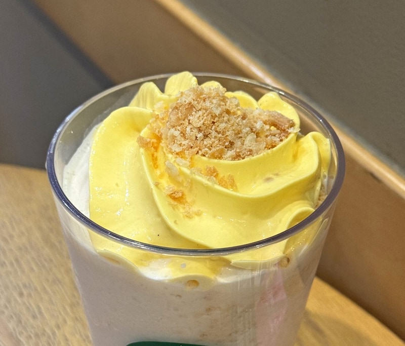 スターバックスの「シュークリーム フラペチーノ」