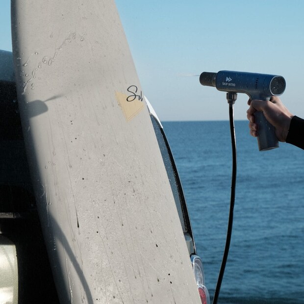 「POWASH」の場合、業界最小クラスなゆえに、家の外へ持ち出すことも可能