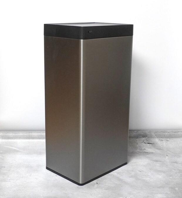 サンコー
袋を自動で広げるゴミ箱「PITA BOX」30L
