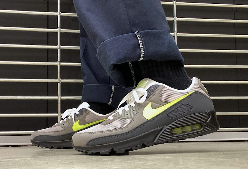 NIKE AIR MAX 90 "NEON" 