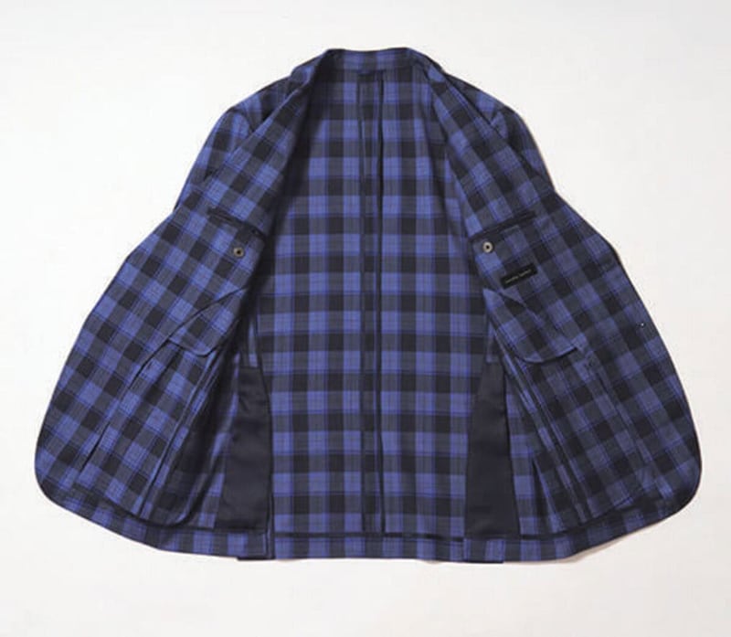 副資材を省いた軽量仕様